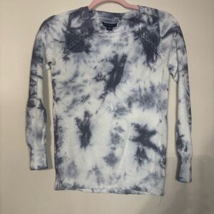American Eagle Outfitters Gray and White Tie-Dye Sweater